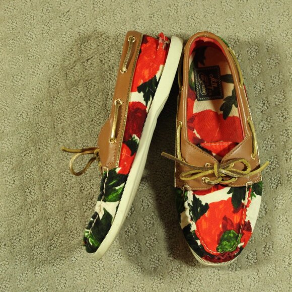 MILLY for Sperry Wm Size 10M Top-Sider Red Floral Topsider Canvas Boat Shoe - Picture 1 of 6